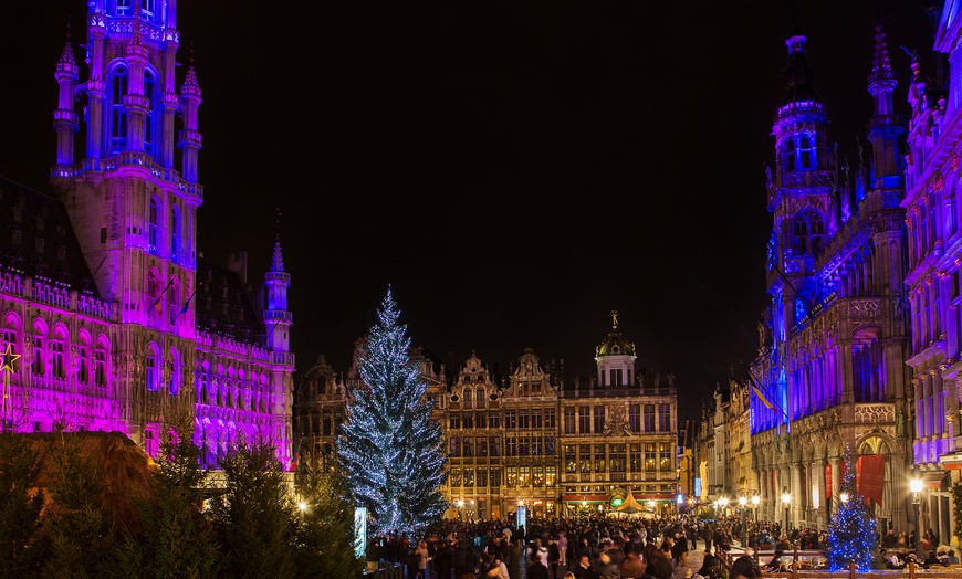 Image 6: ✈ 8-Day Brussels & Amsterdam Xmas Markets w/ Bruges Ext & Air