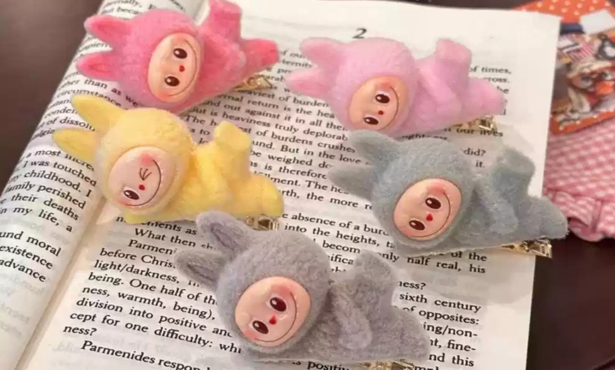 Image 4: Six Pieces of Labubu-Inspired Hair Clips