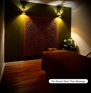 Traditional Thai Massage – 60 min with Hot Stones & Aromatherapy Add-Ons - The Grand Dara Thai Massage