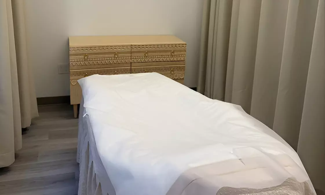 One, Two, or Three 60-Minute Hydrating Facials for One Person