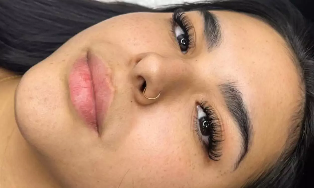 Get 1 Full Set of Classic, Hybrid, or Volume Eyelash Extensions & More