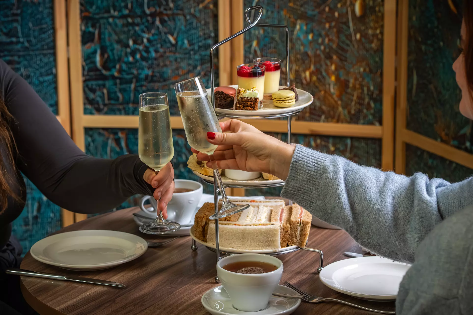 Enjoy Sparkling or Traditional Afternoon Tea for 2 or 4