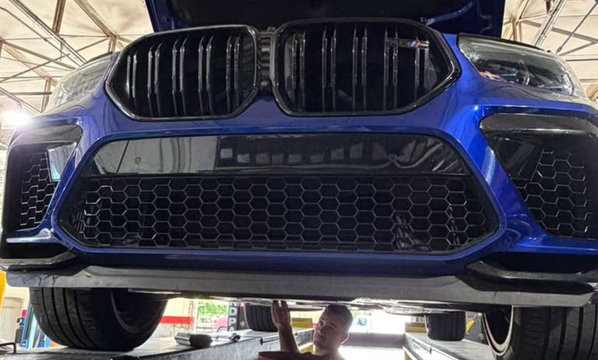 Image 7: Up to 51% Off on Oil Change - Full Service