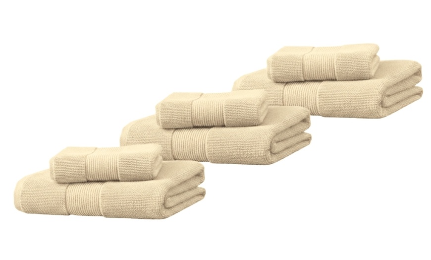 Image 13: Coppia di asciugamani e telo bagno in spugna 100% cotone di Pompea