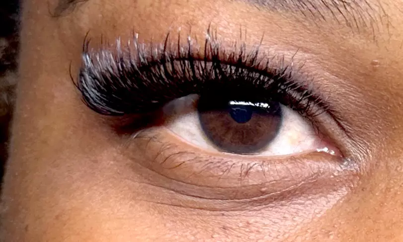 Eyelash Extensions - Classic, Hybrid, Voulme or Mega Volume Full Set