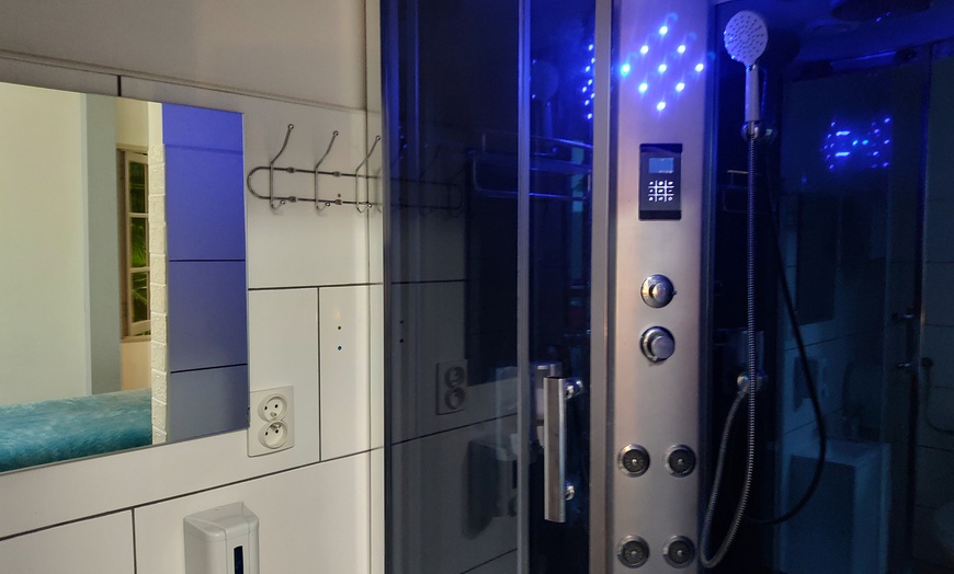 Image 2: Aromaterapeutyczny peeling z masażami i opcjonalną mikrodermabrazją