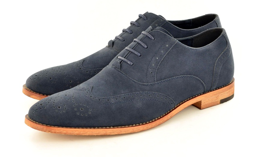 Image 13: Men's Faux Suede Brogue Shoes