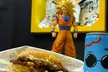 Goku Burger : burger, frites, boisson dans l’univers Dragon Ball avec 1, 2, ou 4 amis (jusqu'à 37% de remise) - Second Medium