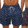Image 1: Short de bain pour homme à motifs poissons ou flamants roses