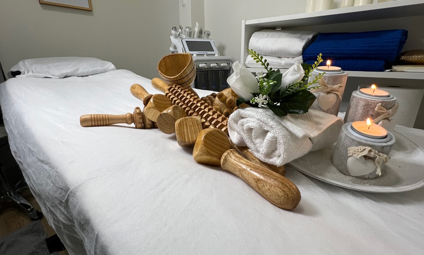 Image 3: 3 sesiones de 50 minutos de 3 tratamientos reductores