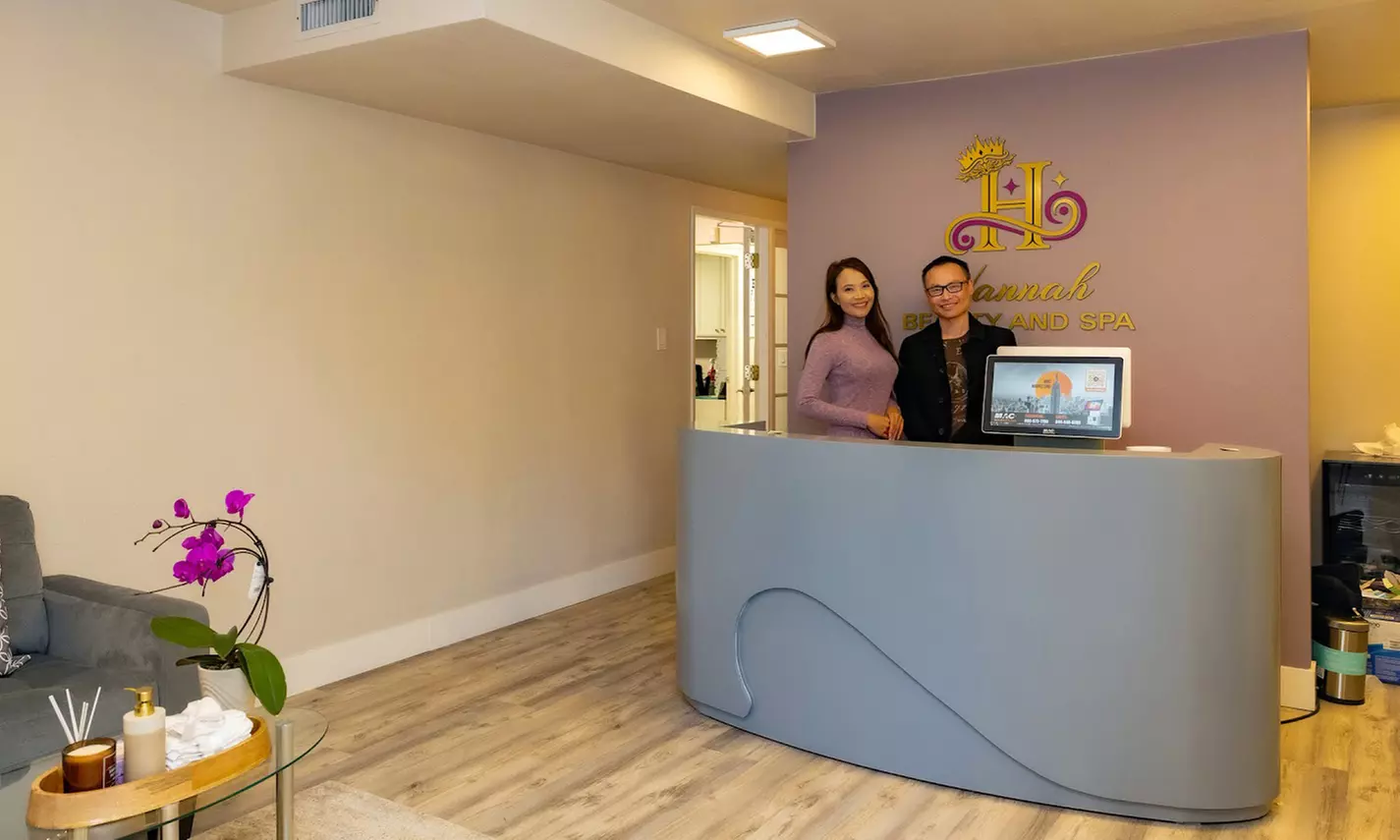 60–90 Min Head Spa Treatment with Champagne for One or Two

