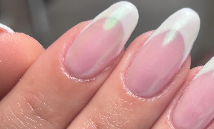 Image 7: One or Two 50 or 90-Min Gel Manicure & Pedicure Sessions for One