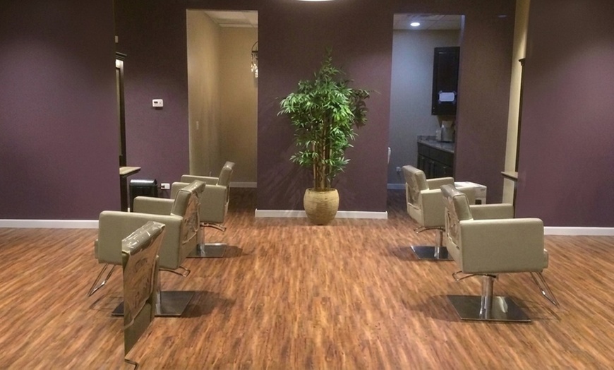 Image 2: Complete Hair Transformation: Cut, Color, Shampoo, Massage & Style