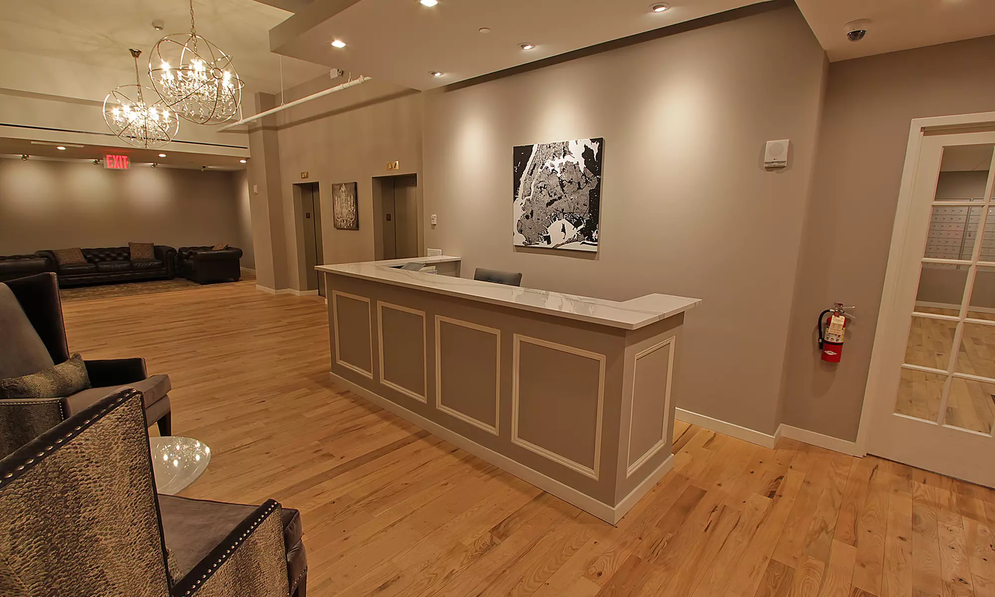 60-Minute Swedish or Deep Tissue Massage with Optional Red Light Therapy or Face Massage (Up to 63% Off) - Second Medium