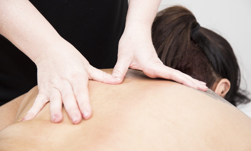 Image 8: 25-Minute Deep Tissue Sports Massage