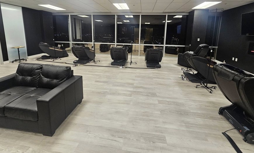 Image 7: Tone Your Body w/ 1, 4 or 6 Body Contouring Session with Emszero HIFEM