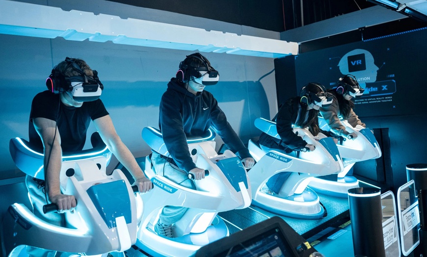 Image 2: Dream Spartan Challenge Pass + Grip Socks