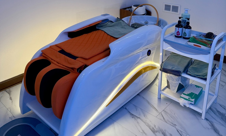 Image 3: Couples Massage That Melts Stress—60 or 90 Min of Pure Bliss 