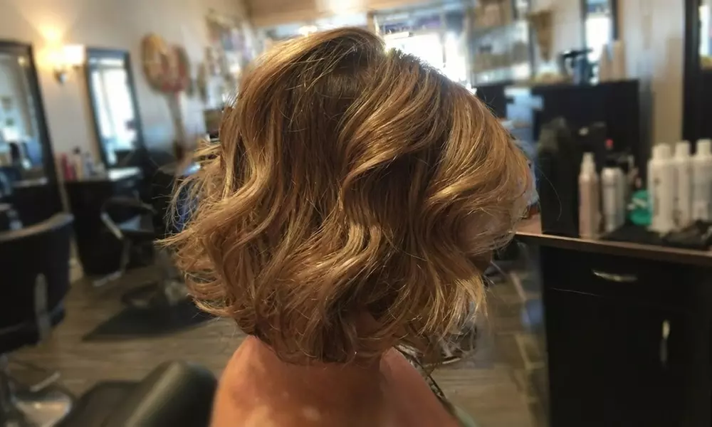 Mother’s Day Special: Haircut, Condition & Blow Dry + Highlights