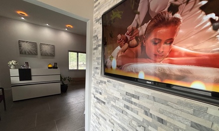 One 60-Minute Manual Lymphatic Drainage Massage - Cura Sculpt