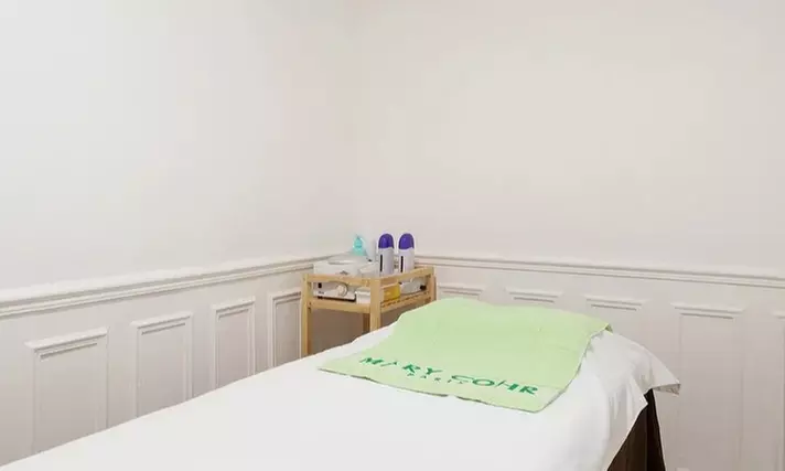 Regard sublimé à l'Institut Ivanka Beauté de Levallois