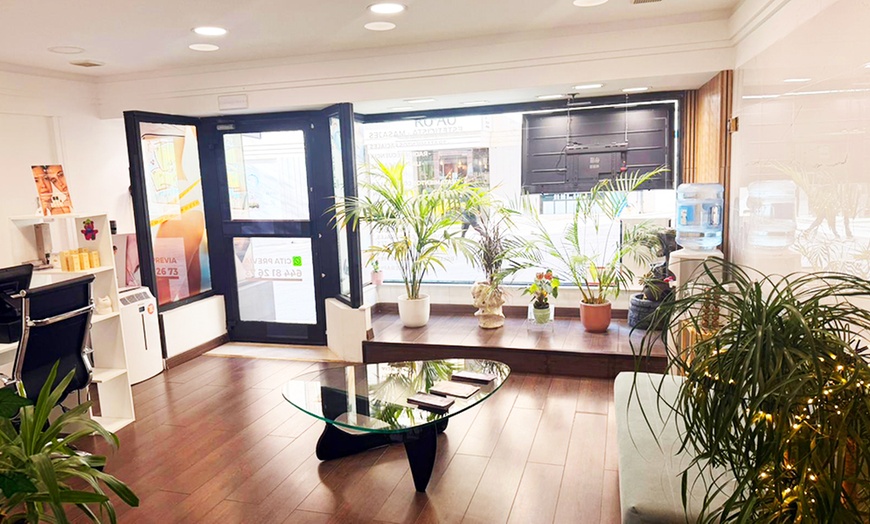 Image 6: Date unos mimos: masaje relajante de 30 o 60 minutos a elegir para 1