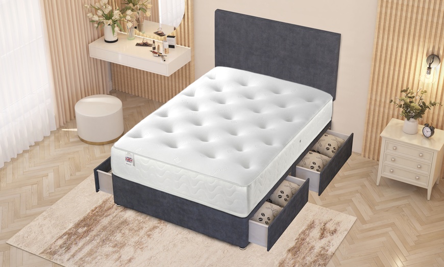 Image 5: Plush Velvet 4-Drawer Divan Bed Set