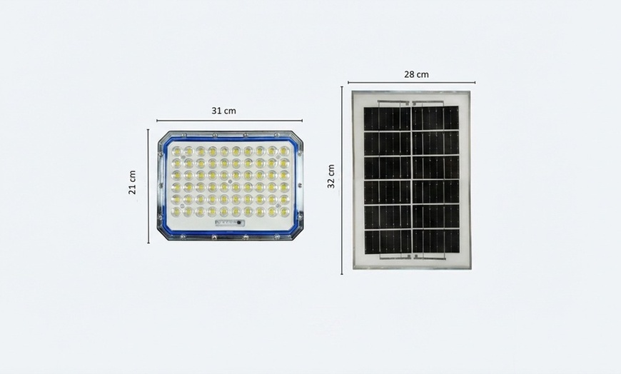 Image 2: Faro solare LED con potenza fino a 5000W