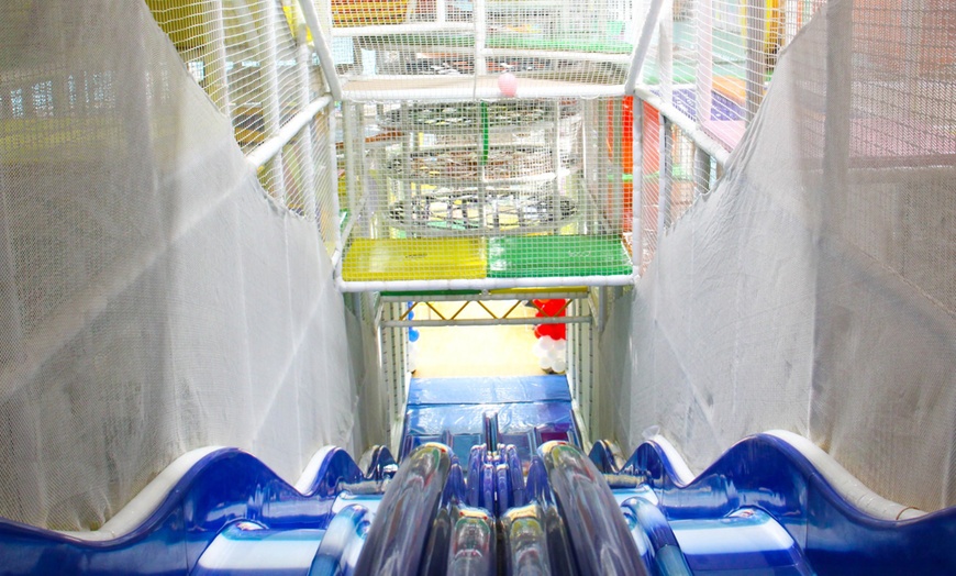 Image 8: Mega Play / Play & Dine Combo: 2 Hours of Soft Play w/ Meal or Popcorn