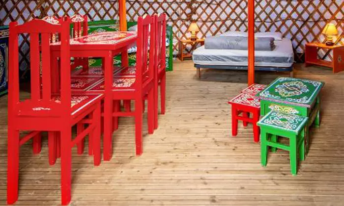 Proche Saint-Malo : yourte ou roulotte avec petit-déjeuner