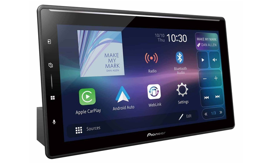 Image 2: Upgrade Your Car with Single or Double-DIN Media Player Installation