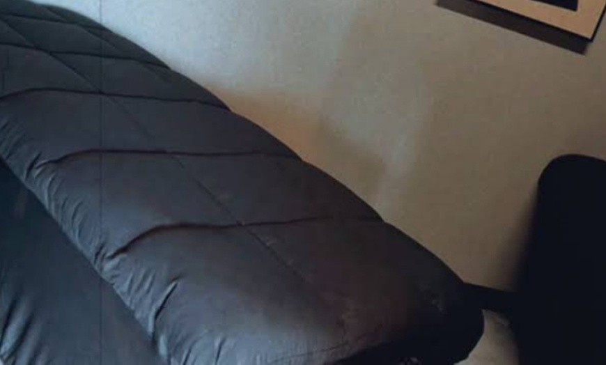 Image 5: Relax with 60 or 90-Minute Couples Massage with Optional Add-Ons 