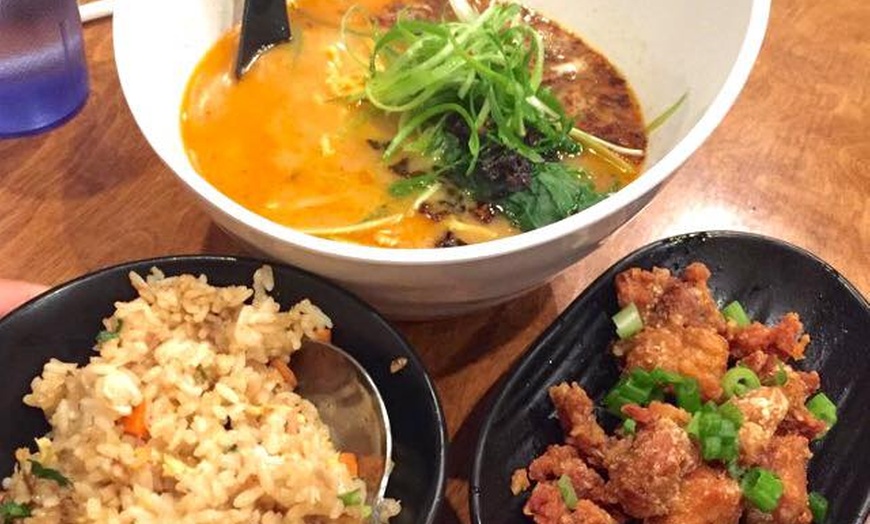 Image 3: $30 or $60 Towards Food and Drink at Hawthorne Boulevard Location