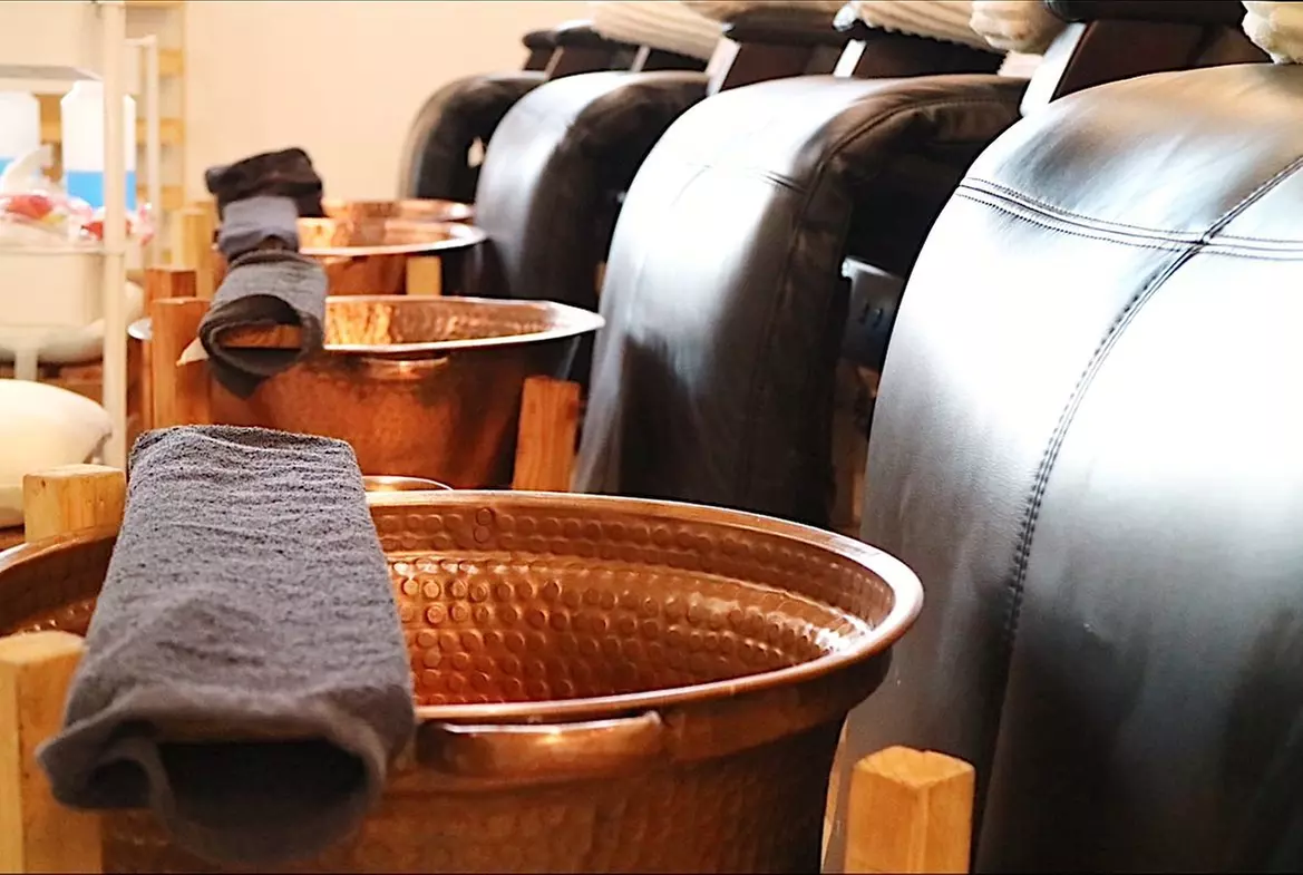 Luxury Pampering Packages at Mon Amie