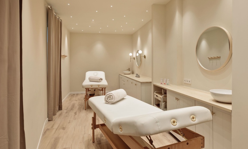 Image 3: Fotorejuvenecimiento facial y eliminación de manchas con laser IPL 