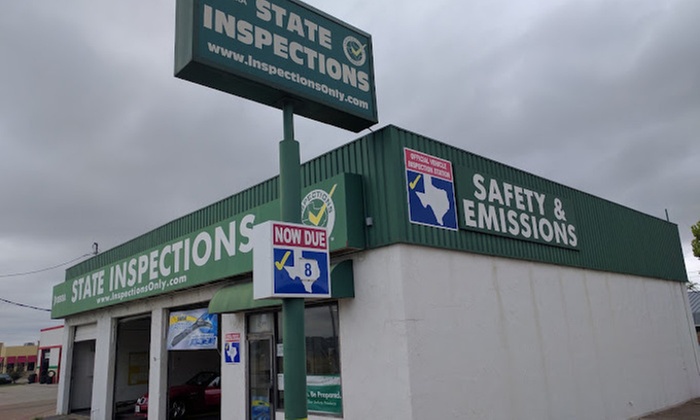 Up to 19% Off on Oil Change at DEKRA Emission Check