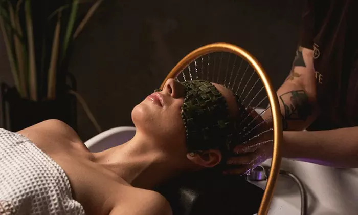 Ritual head spa japonés con chocolate, té y opción a masaje de busto