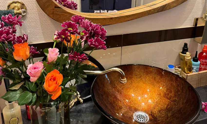 60 Min. Microneedling-Behandlung für Gesicht oder Körper für 1 Person