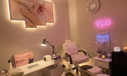1 Gel Pedicure - Faces n Nails