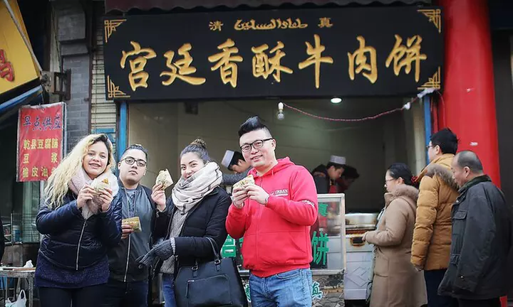 Explore Day or Night Flavors of Flushing Food Tour for Up to 4 People 
