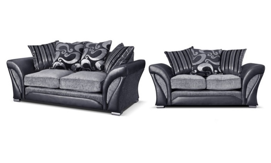 Image 6: Farrow Sofa Collection