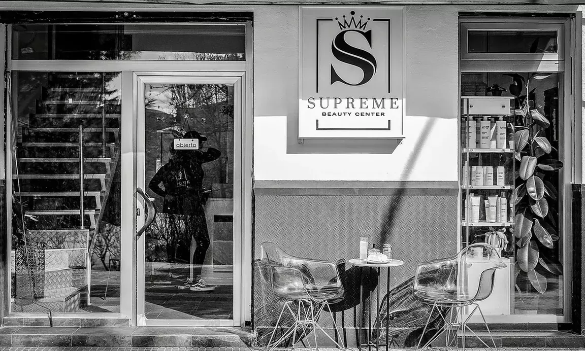 1 o 3 sesiones de tratamiento láser para manchas y acné