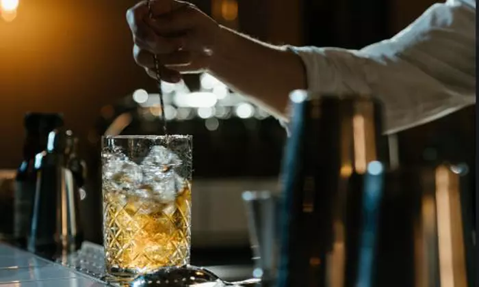 2 Std. Cocktail-Mix-Kurs für 1 Person