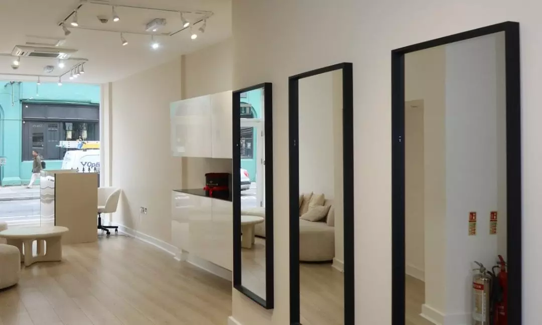 Lift, Define & Glow: Brow Lamination + Shape & Korean Lash Lift +Tint