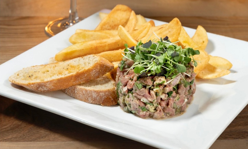 Image 4: Authentic French Dining & Epicurean Wines in Daytona Beach