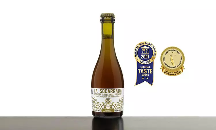 Pack de 12 cervezas artesanales a elegir y envío a domicilio incluido.