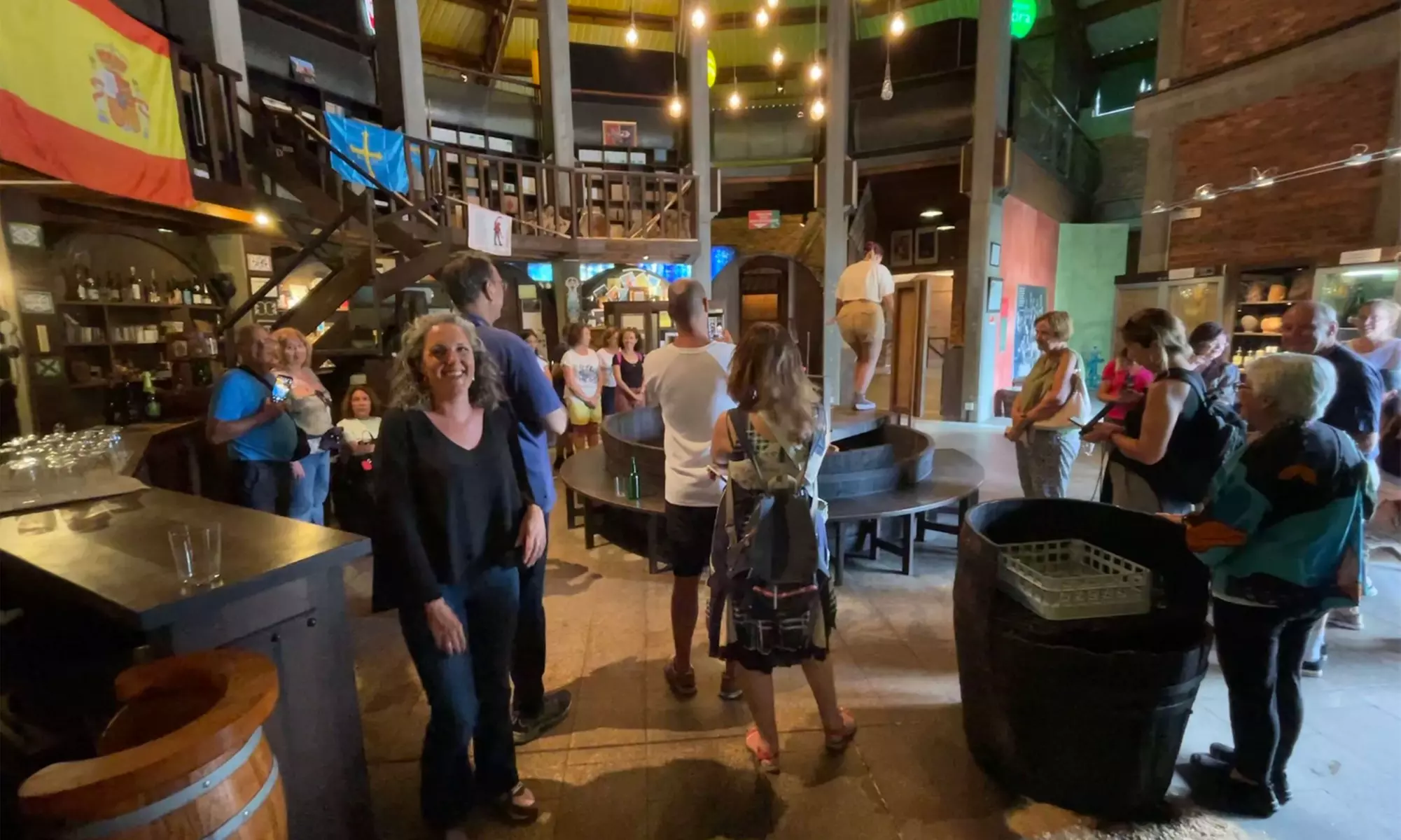 Visita al Museo de la Sidra y cata con aperitivos y pack regalo