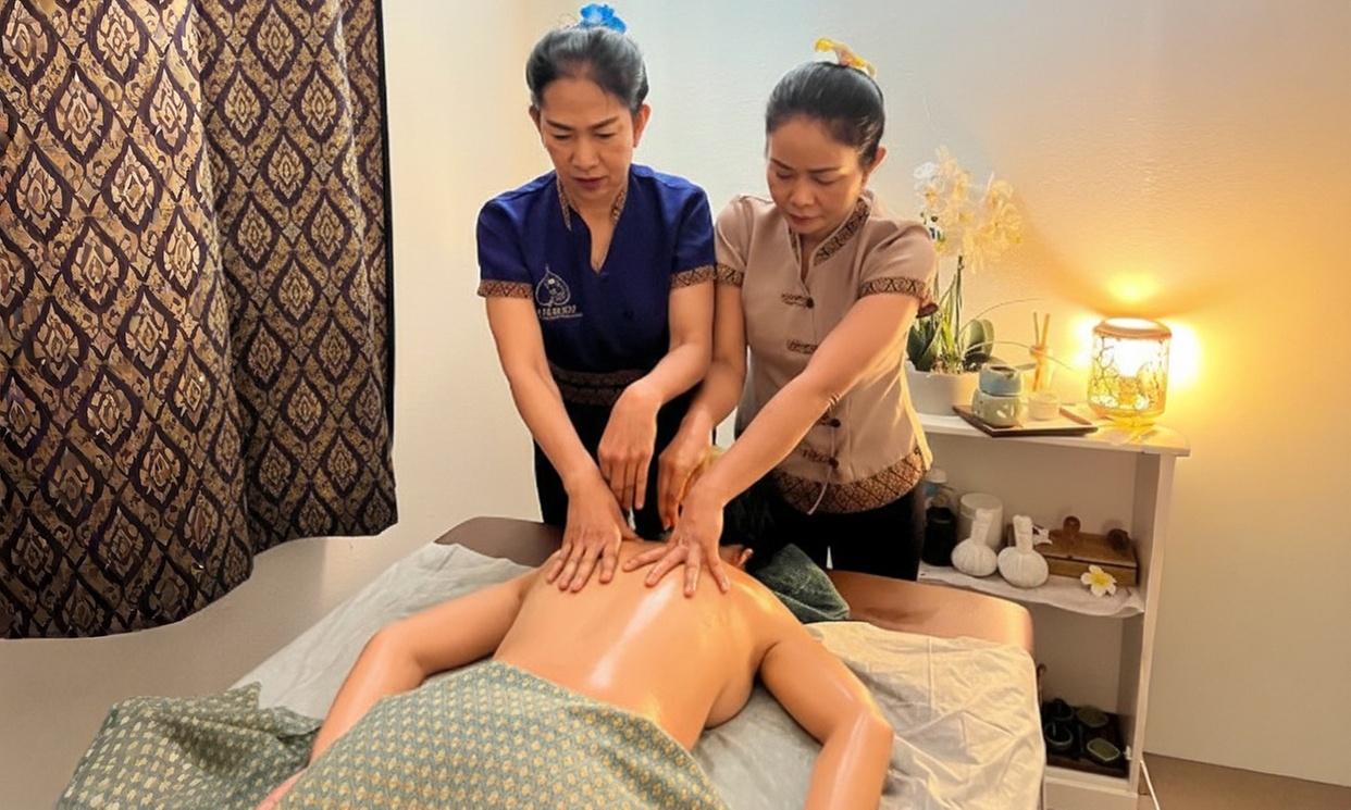 Massage aux huiles, réflexologie ou rituel à 4 mains en solo ou en duo