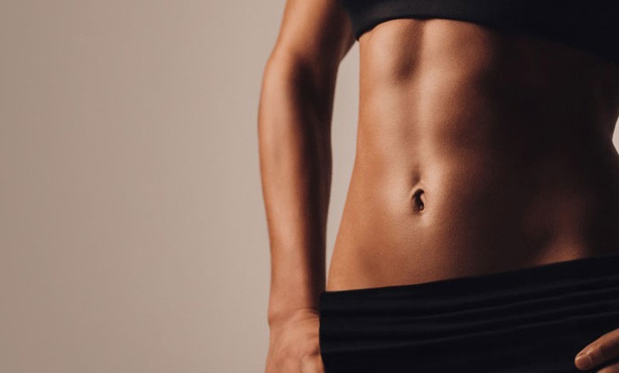 Image 8: 3 o 6 sesiones de tratamiento tonificante en zona a elegir para 1