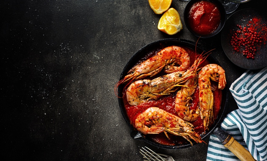 Image 5: 5* Theme Night w/ Soft or House Beverages for a Child or Upto 4 Adults